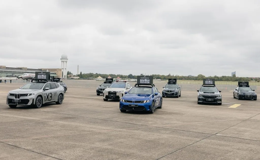 BMW's New i3 Makes Its Public Debut Leading the Berlin Marathon 2 P90658206 highRes 2026 bmw berlin mara https://mobilityground.com/wp-content/uploads/2026/09/P90658205_highRes_2026-bmw-berlin-mara.webp