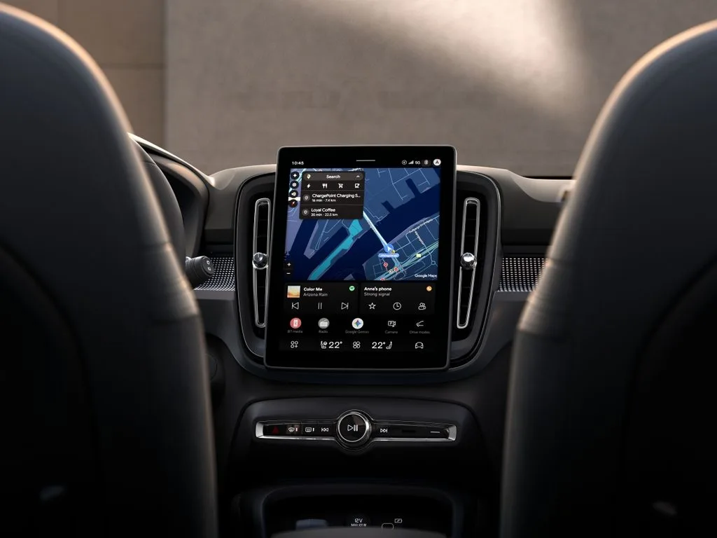 "제미나이랑 대화하며 운전한다"…볼보 신형 40시리즈, 이렇게까지 똑똑해졌다 4 The New Volvo EX40 Interior Detail CSD https://mobilityground.com/wp-content/uploads/2026/09/The_New_Volvo_XC40_Full-STE.webp