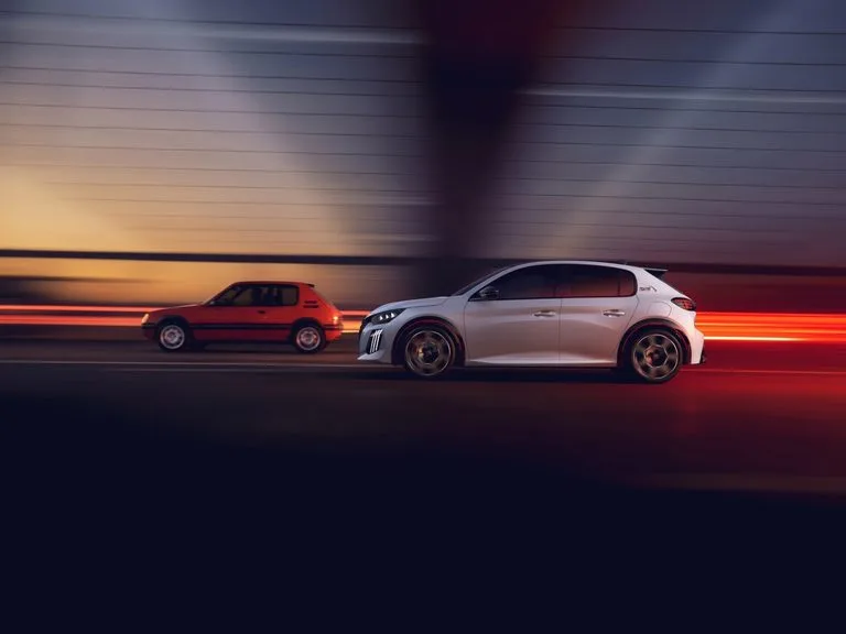 푸조 E-208 GTi 핫해치, PEUGEOT E-208 GTi Is Fastest-Accelerating Car in Its Class
