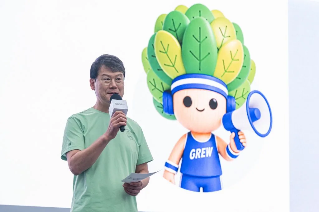 사진 2 현대차 국내사업본부장 윤효준 전무 포레스트런 2026 파이널런 개회사 https://mobilityground.com/wp-content/uploads/2026/09/사진-1-포레스트런-2026-파이널런-기념-촬영-왼쪽부터-방송인-이수지-WFP-친선대사-배우-문소리-현대차-국내사업본부장-윤효준-전무-WFP-정부공여국장-로라-터너.webp