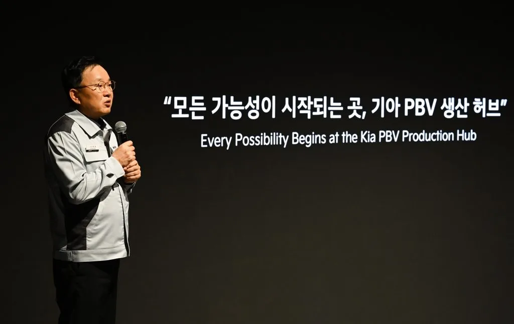 기아, 화성 EVO Plant 연 20만 대 생산 가능한 PBV 스마트 팩토리로 구축 8 사진 8 기아 PBV 생산 허브 테크 데이 https://mobilityground.com/wp-content/uploads/2026/09/사진-16-기아-PBV-생산-허브-테크-데이.webp