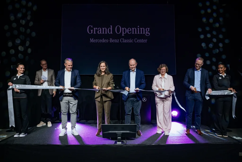 Mercedes-Benz Opens Expanded Classic Center in Fellbach as the World's Largest Classic Repair Business 1 26c0255 003 https://mobilityground.com/wp-content/uploads/2026/10/26c0255_003.webp