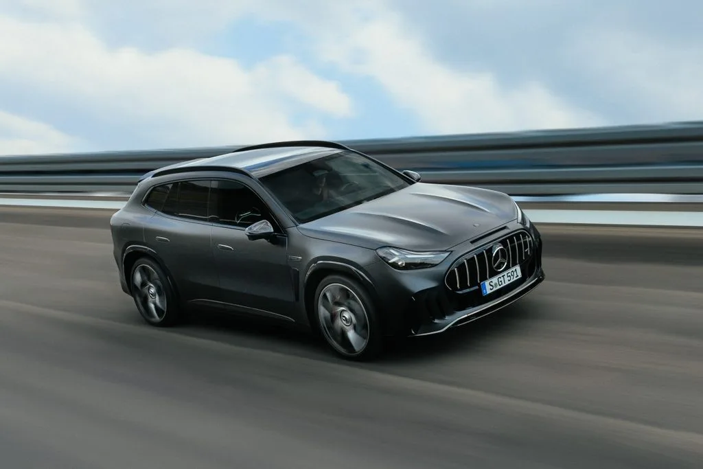 Mercedes-AMG GT SUV Orders Open October 20 From €113,050 With the GT 53 6 High-tech SUV with sports car DNA: The new Mercedes-AMG GT SUV