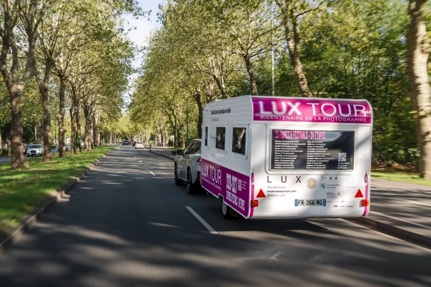 BMW iX3 BMW France and Reseau LUX Hit the Road for the Bicentenary of Photography. A travelling photography studio will tour France 15 https://mobilityground.com/wp-content/uploads/2026/10/BMW-iX3-BMW-France-and-Reseau-LUX-Hit-the-Road-for-the-Bicentenary-of-Photography.-A-travelling-photography-studio-will-tour-France-1.webp