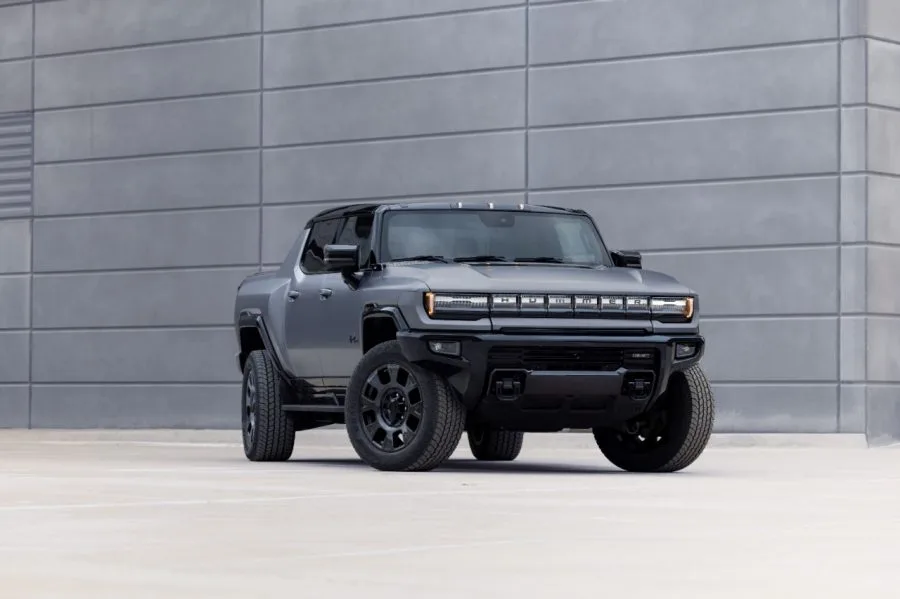 GMC's 2026 EV Lineup: Sierra EV and Two HUMMER EV Models 4 GMC 허머 EV2026 HUMMER EV Carbon Fiber Edition Pickup