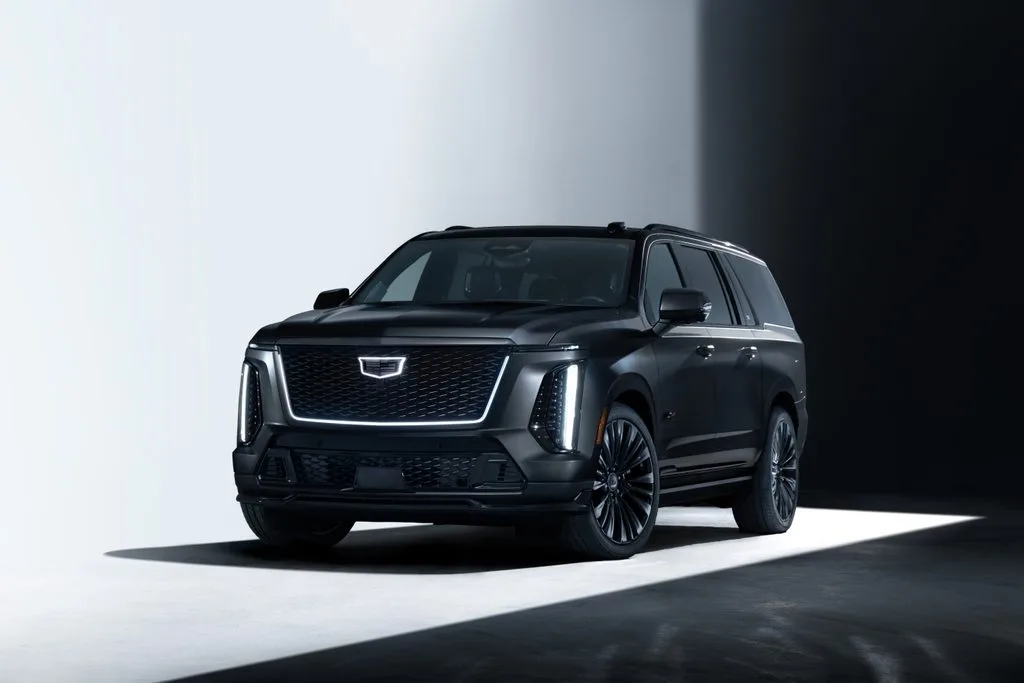 Cadillac Unveils the 2027 Escalade-V 125th Anniversary Collector Series Ahead of Austin GP 1 캐딜락 에스컬레이드-V 125주년 컬렉터 시리즈, Cadillac reveals 2027 Escalade-V 125th Anniversary Collector Series