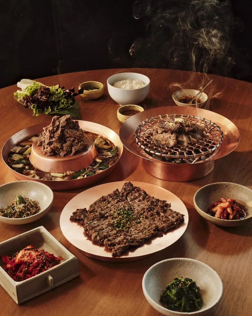 Genesis House Restaurant Opens a Korean Dining Room in New York's Meatpacking District 2 제네시스 하우스 레스토랑, 새로운 한식 다이닝 메뉴 공개, GENESIS HOUSE RESTAURANT DEBUTS NEW CHAPTER WITH HAND HOSPITALITY AND BAR CHAM