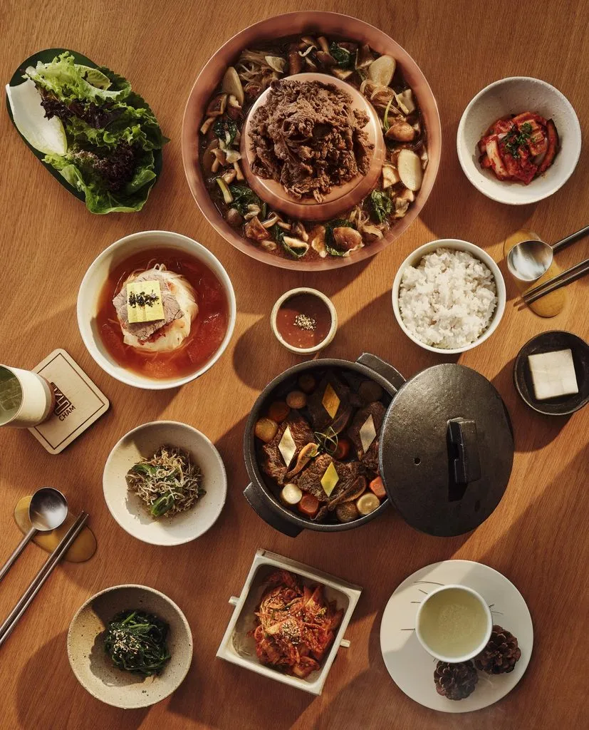 Genesis House Restaurant Opens a Korean Dining Room in New York's Meatpacking District 1 제네시스 하우스 레스토랑, 새로운 한식 다이닝 메뉴 공개, GENESIS HOUSE RESTAURANT DEBUTS NEW CHAPTER WITH HAND HOSPITALITY AND BAR CHAM