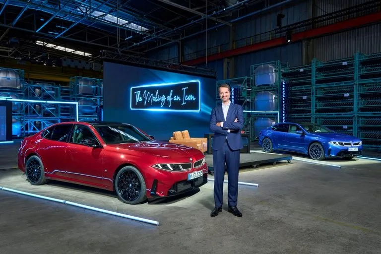 bmw 3시리즈, “MADE IN GERMANY”: BMW INVESTING AROUND TWO BILLION EUROS IN THE PRODUCTION OF THE NEW BMW 3 SERIES.