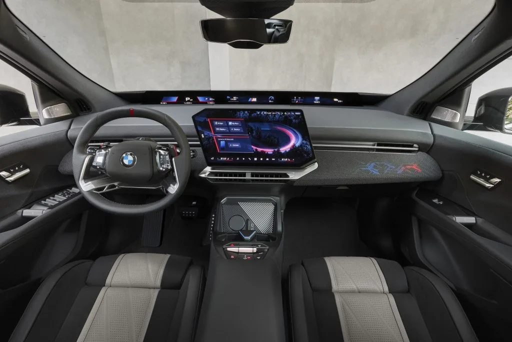 BMW iX3 M60 xDrive Debuts With 612 hp and a 3.9-Second 0-100 km/h Sprint 3 The new BMW iX3 M60 xDrive