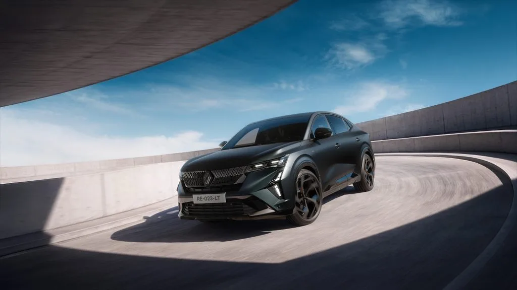 Renault's Rafale Hypnotic Limited Edition Costs €63,550 in France 1 르노 라팔 힙노틱, Renault Rafale hypnotic limited edition: exclusive, intense, and full of character