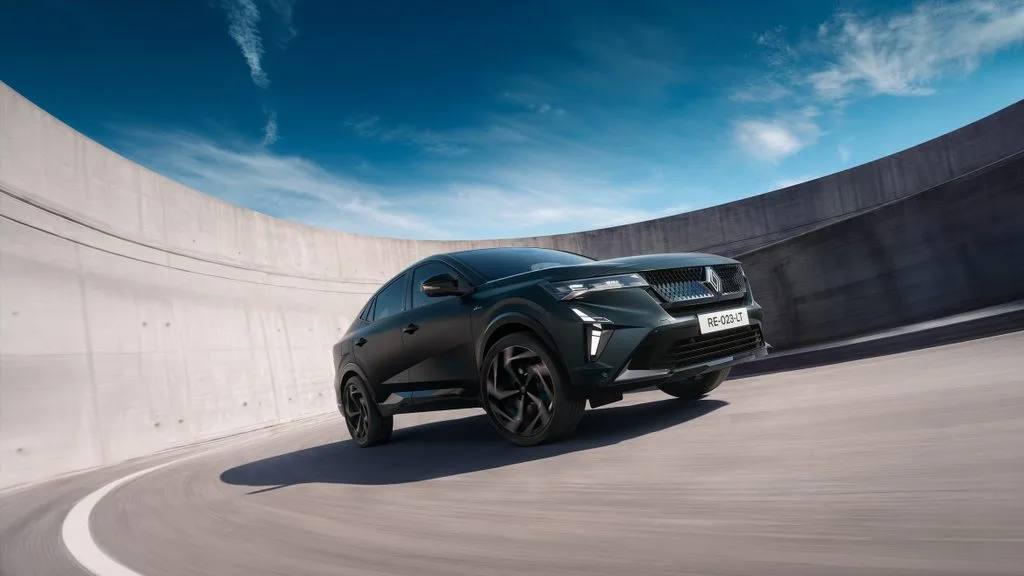 Renault's Rafale Hypnotic Limited Edition Costs €63,550 in France 3 르노 라팔 힙노틱, Renault Rafale hypnotic limited edition: exclusive, intense, and full of character
