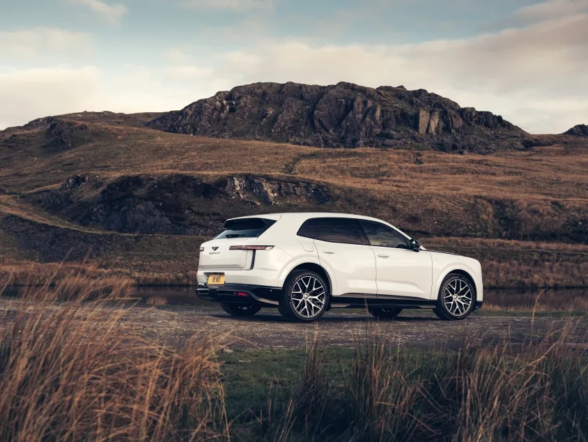 벤틀리, 토르칼, 퍼스트 에디션, 벤틀리 토르칼, bentley Torcal First Edition: Carefully curated, colourfully crafted