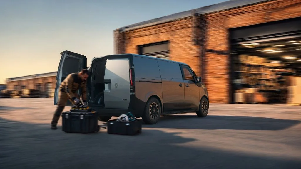 Renault's New Trafic Van E-Tech Electric Offers 470km of Range 4 르노 트라픽, Trafic Van E-Tech electric (3)