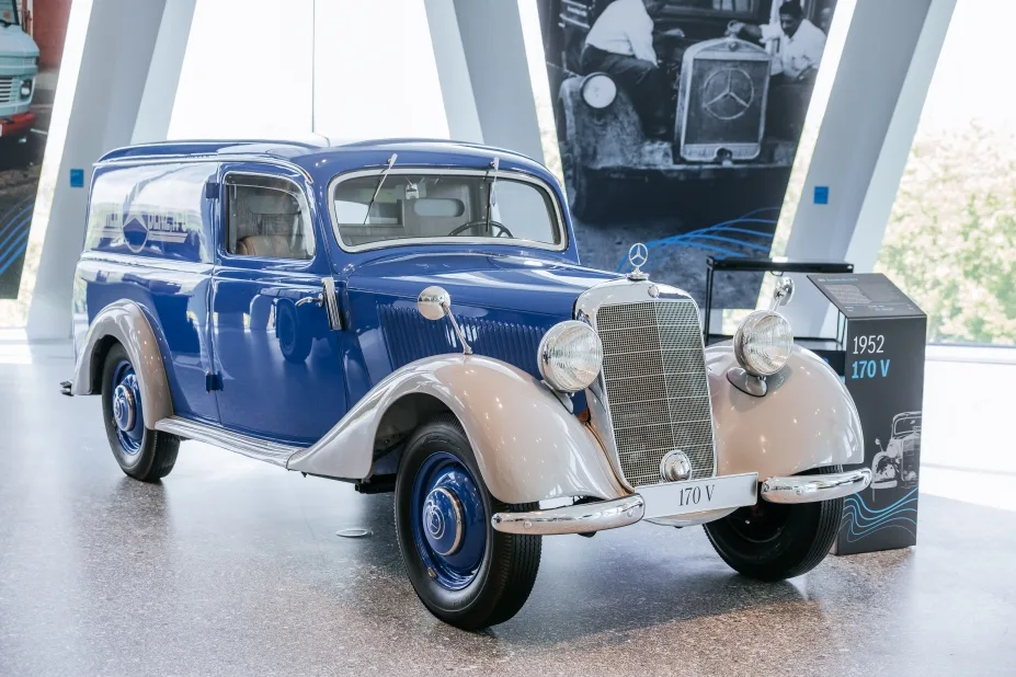메르세데스 벤츠 박물관 A rarity in Mercedes blue Mercedes Benz 170 V Customer Service of 1952 2 https://mobilityground.com/wp-content/uploads/2026/10/메르세데스-벤츠-박물관-A-rarity-in-Mercedes-blue-Mercedes-Benz-170-V-Customer-Service-of-1952-2.webp