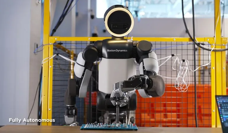 (사진2) 보스턴다이나믹스 네 손가락 기반 차세대 핸드 공개