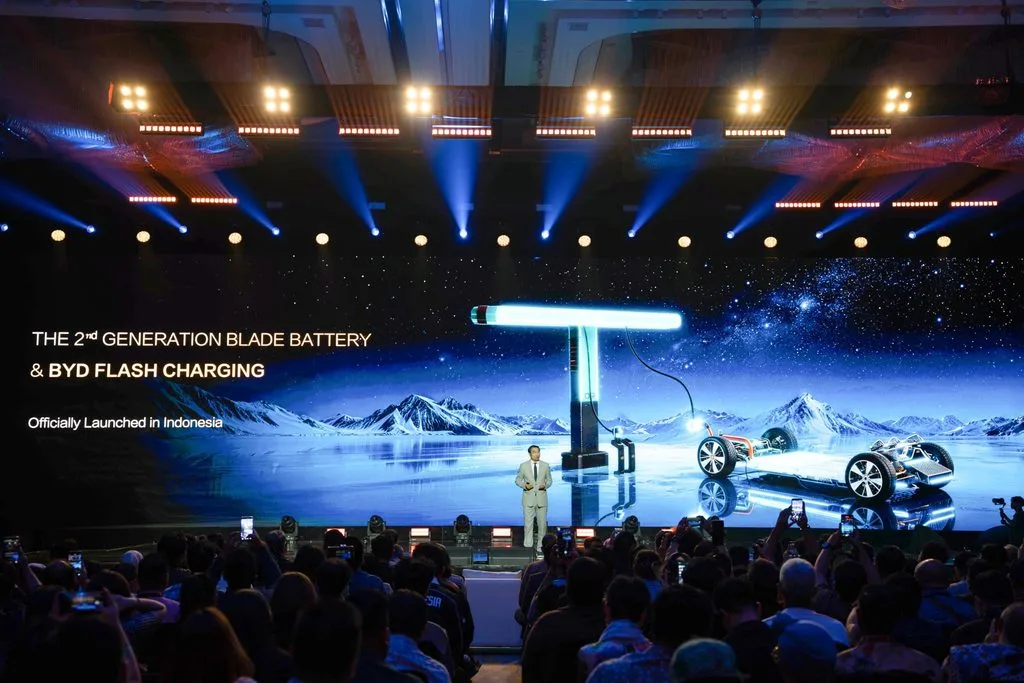 사진자료 류쉐량 BYD 그룹 부총재 현장 발표 https://mobilityground.com/wp-content/uploads/2026/10/사진자료-류쉐량-BYD-그룹-부총재-현장-발표.webp