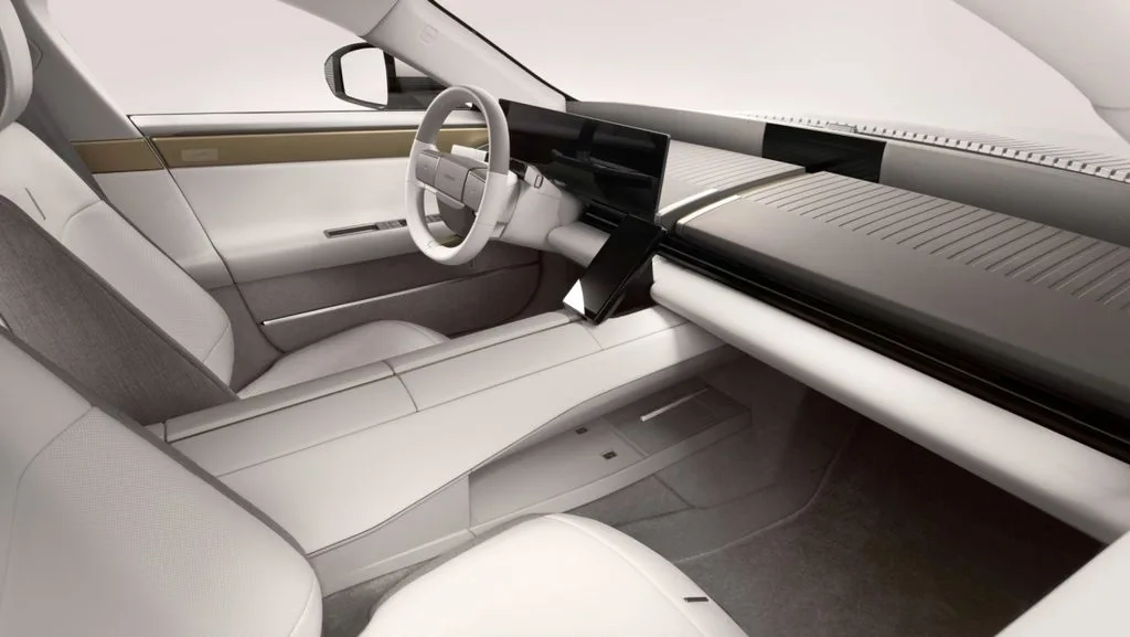 재규어 타입 01 뉴욕 월드 프리미어... 1,030PS 트라이모터 4도어 GT 4 사진자료 재규어 Type 01 16 https://mobilityground.com/wp-content/uploads/2026/10/사진자료-재규어-Type-01-1.webp