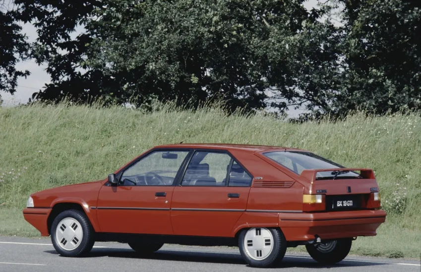 The BX GTi 4X4 Brought Permanent All-Wheel Drive to Citroën's Saloon 4 시트로엥 BX GTi BX GTI IN 1986 CITROEN REDEFINED THE SPORTY SALOON 1 https://mobilityground.com/wp-content/uploads/2026/10/시트로엥-BX-GTi-BX-GTI-IN-1986-CITROEN-REDEFINED-THE-SPORTY-SALOON-2.webp