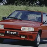 시트로엥 BX GTi - BX GTI IN 1986, CITROËN REDEFINED THE SPORTY SALOON (2)