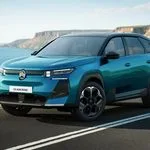 시트로엥 C5 에어크로스_CITROËN C5 AIRCROSS ÉMERAUDE THE CALL OF THE OPEN SEA, WITH ADDED COMFORT (6)