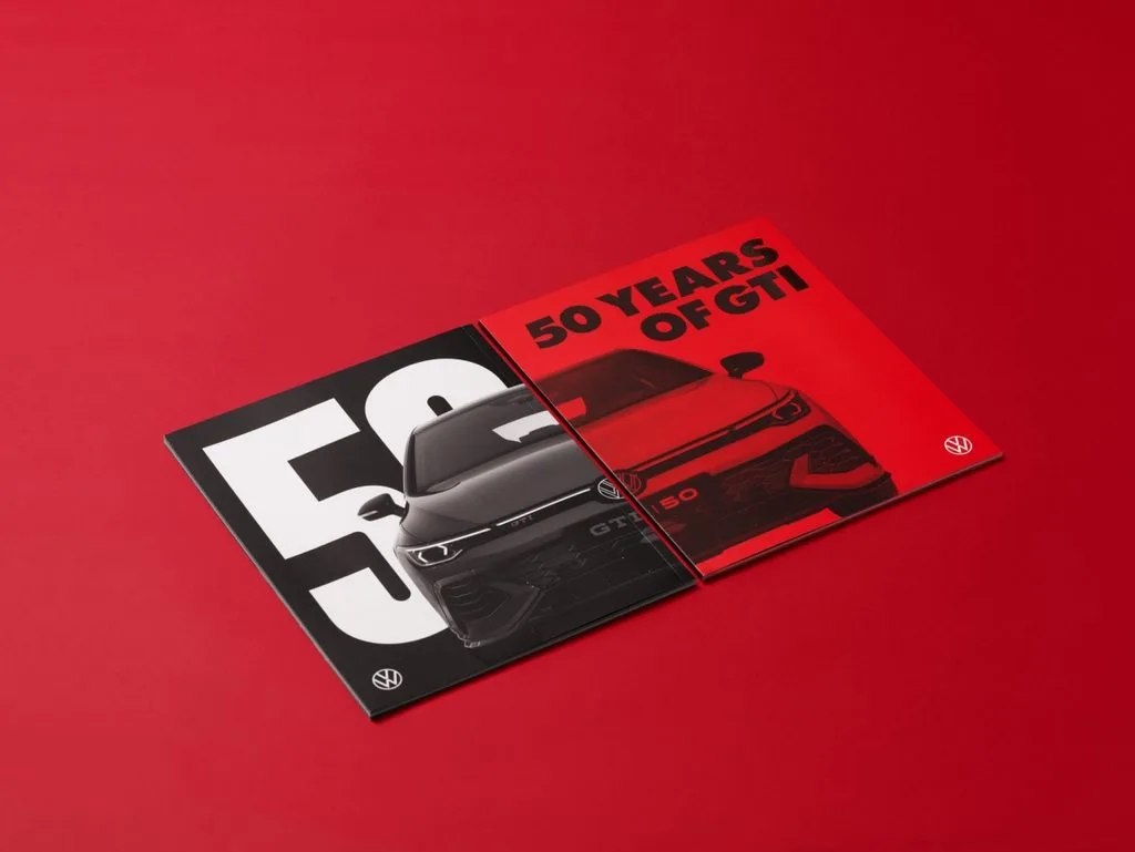 참고사진 50 YEARS OF GTI 히스토리북 1 https://mobilityground.com/wp-content/uploads/2026/10/참고사진_50-YEARS-OF-GTI-히스토리북-3.webp